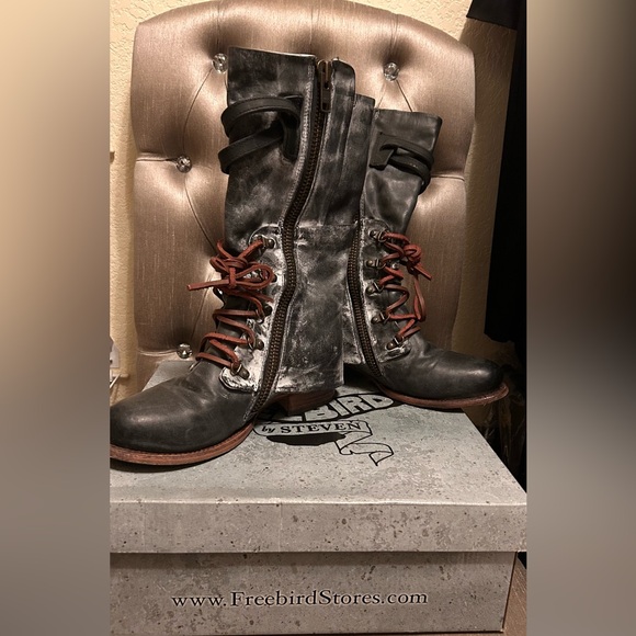 Freebird Black Leather Boots - Picture 2 of 13